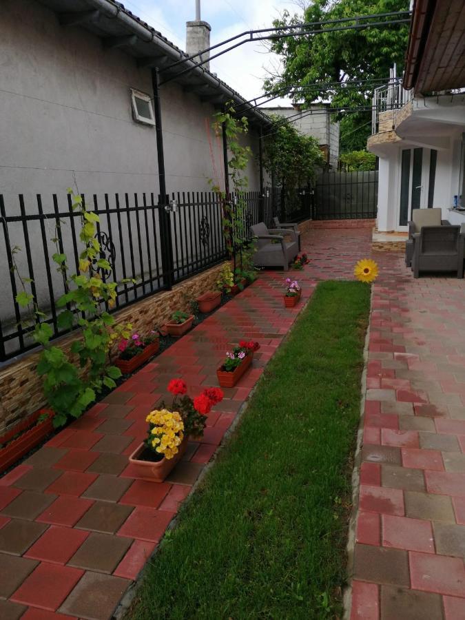 Apartamento Casa Flor Două Mai Exterior foto